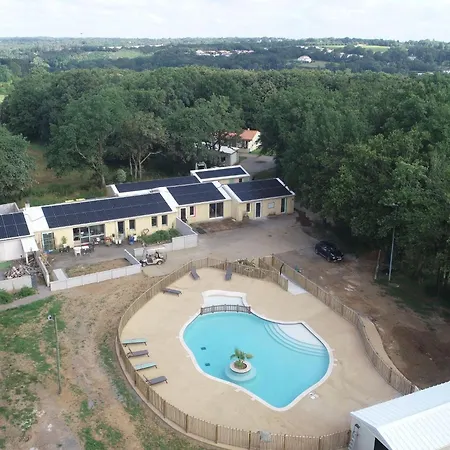 Ferienhaus Huebsches Tiny Mit Waldblick Im By Interhome Mareuil-sur-Lay